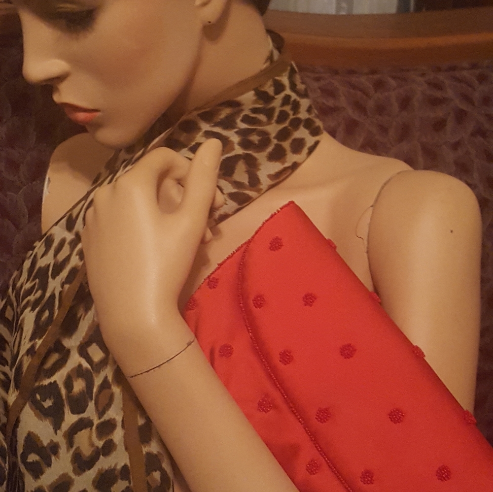 Vintage Delill red satin beaded clutch purse